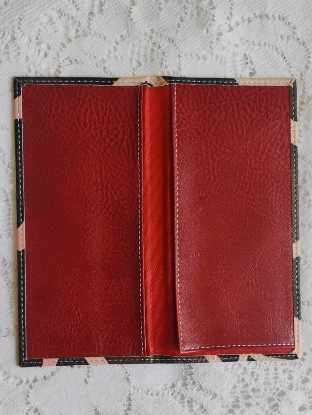 Animal Print Faux Leather Style Women's Wallet - Picture 7 of 13